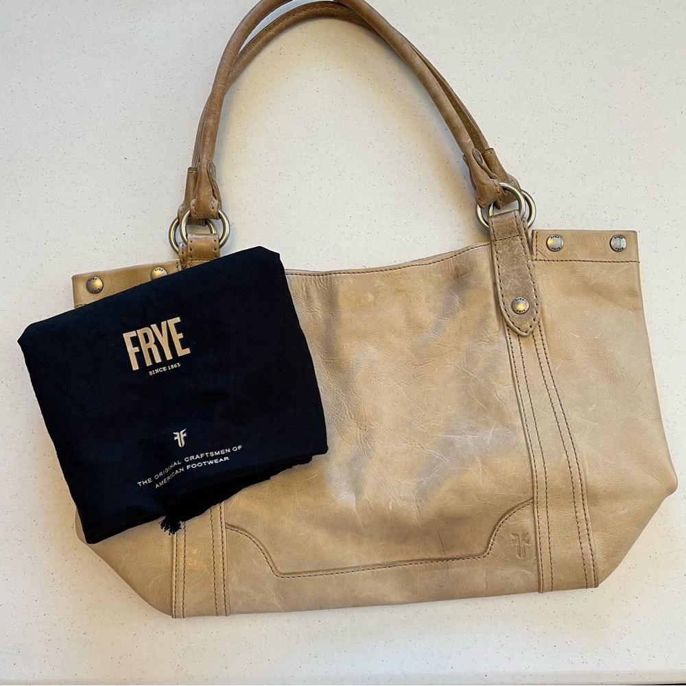 Frye Handbag Melissa (W/ protection, bag)color Parchment (ON SALE )